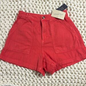 Universal Thread Shorts